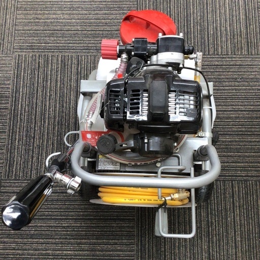 【店頭引取限定】【未使用品】 KOSHIN 工進 エンジン式小型動噴霧器 44,000円→41,800(税込)にお値下げ中！