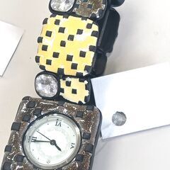 時計　ハンドメイド　1点物です！カラー：黄色