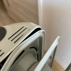 デロンギ　オイルヒーター HJ0812の画像