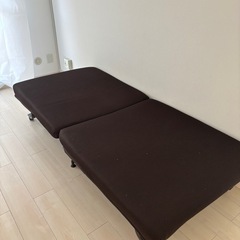 シングルベッド