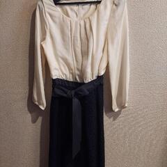 ①スーツの画像