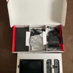 任天堂Switch 本体　箱付➕ソフト3個の画像
