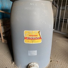 穀物貯蔵用密閉容器