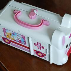 メルちゃん三姉妹+スク－タ－+うさぎさん救急車の画像