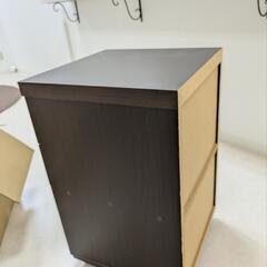 デスクワゴンキャスター付きの画像