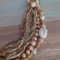 【中古品】ビーズ10連ネックレスの画像