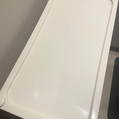 【ぬまちさま予約済み】キャスター付き3段収納ラック　白　美品　歪みあり　棚の画像