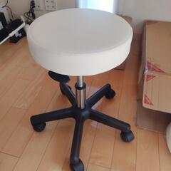 スツール　キャスター付　昇降の画像