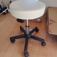 スツール　キャスター付　昇降の画像