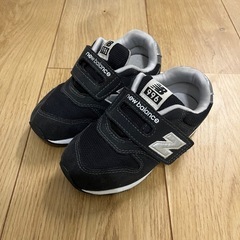 ★NBスニーカー★16cmの画像
