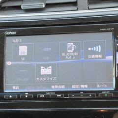 ホンダ　シャトル　ハイブリッドＸ　スタイルエディション 純正ＳＤナビ　地デジ　バックカメラ　Ｂｌｕｅｔｏｏｔｈ　ＣＴＢＡ　クルコン　ＥＴＣ　新品レザー調シートカバー　オートエアコン　スマートキー　オートライト　ＬＥＤヘッドライト　フォグランプの画像