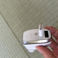 車内用iphone充電器の画像