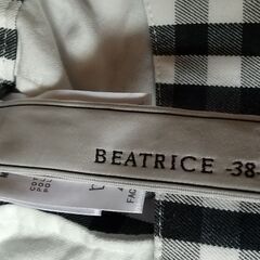 ギンガムチェックパンツの画像