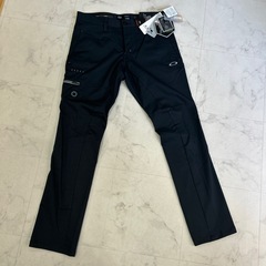 新品オークリー⭐︎メンズパンツの画像