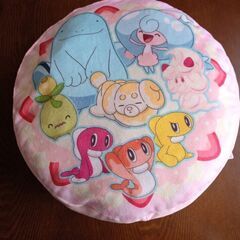 ポケモン　リバーシブルクッション　ピンク　　￥1,000