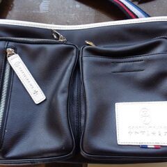 カステルバジャックバッグ　トートバッグローレンになります(＾◇＾)の画像
