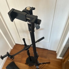 中古美品スマホスタンド 三脚 卓上　の画像