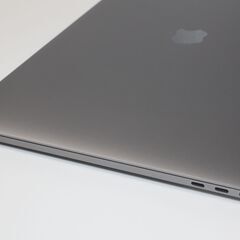 MacBook Pro（15インチ,2018）512GB/16GB〈MR942J/A〉④の画像