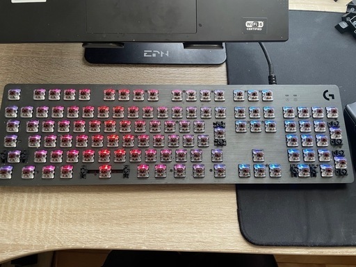 G512 カーボン