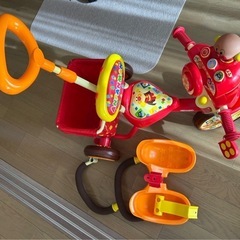 それいけ！アンパンマン デラックス　三輪車の画像