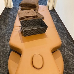 【美品】施術ベッドの画像