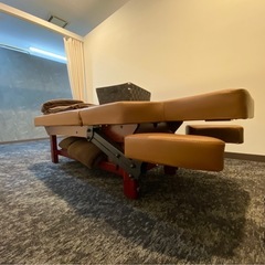 【美品】施術ベッドの画像