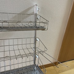 引き取り日時限定☆シンク上水切りラック
の画像