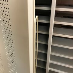 値下げ!!!!!ノートPCが22台収納できるキャビネット 17インチワイドまで対応 サンワサプライの画像