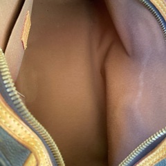 LOUIS VUITTON 　リヴェットの画像