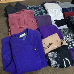 レディース 35点＋a まとめ売り アウター ニット 多め ブランドあり 転売可の画像