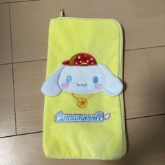 未使用シナモンロール　　ポーチ