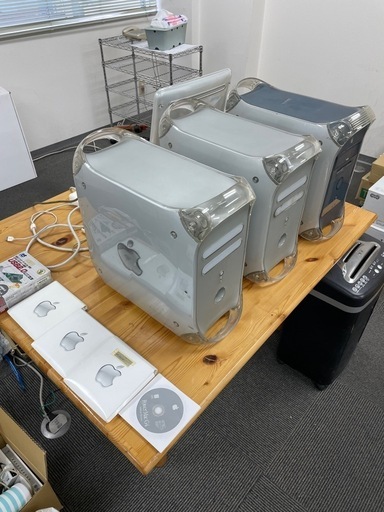 POWER Mac G4 3台＋15インチAppleモニター