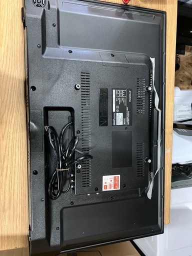 443番　32V型液晶テレビ　訳あり品！～店頭引き取り限定～