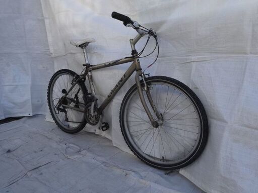 GIANT（ジャイアント） ROCK 4000 マウンテンバイク 管理NO.20250122-6