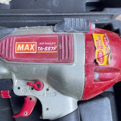 MAX エアタッカー エアネイラの画像