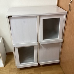 収納棚