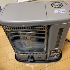 スチーム加湿能付電気スストーブ