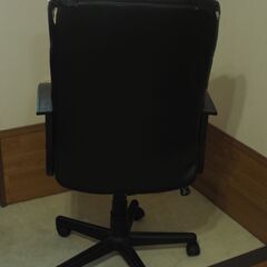 引き取り希望　　オフィスチェア（２）の画像