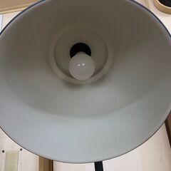 スタンド ランプ フロアランプ IKEA 間接照明 電球付き ブラック 高さ約175cm 241204-05の画像
