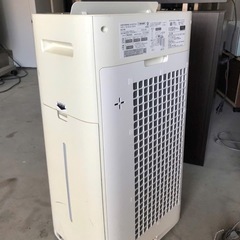 NoA1❗️ KI-GS70-W 加湿空気清浄機 ホワイト系 [適用畳数：31畳 /最大適用畳数(加湿)：18畳 /PM2.5対応]の画像