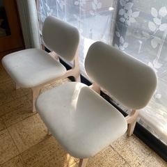 【無料】リビングダイニング1人用チェア　2脚