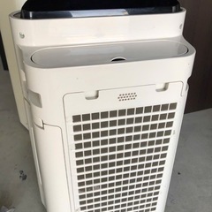 NoA2❗️シャープ　加湿空気清浄機　家電　空調　KC-H500Y-Wの画像