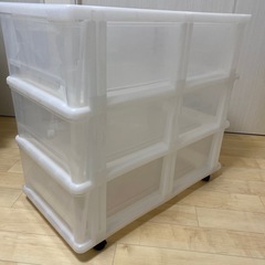 ●決まりました●ニトリ　衣装ケース　キャスター付きの画像