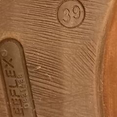 JONES THE BOOTMAKER・革製  編み上げ ショートブーツ　サイズ25.5の画像