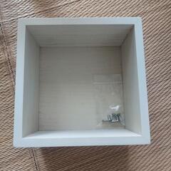 (商談中)(最終価格)ニトリ　壁掛け棚の画像