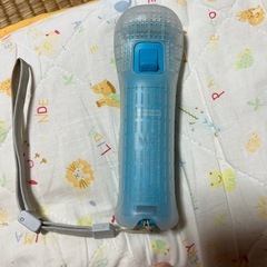 Wiiリモコン水色グリップ付き
の画像