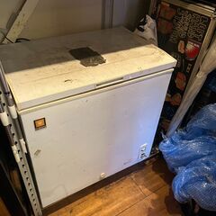 業務用冷凍庫！あげます！