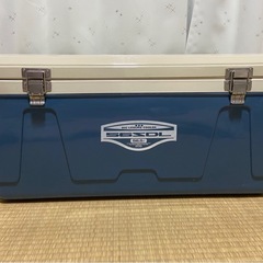 クーラーボックス　ビックレジャークーラー56