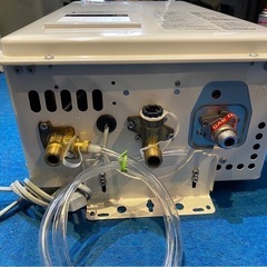 リンナイ　ガス給湯器(RUX-V1615SFFUA(A)-E)2024年製の画像