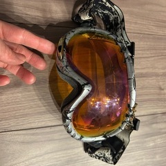 キスマーク　ゴーグル　スキースノボ